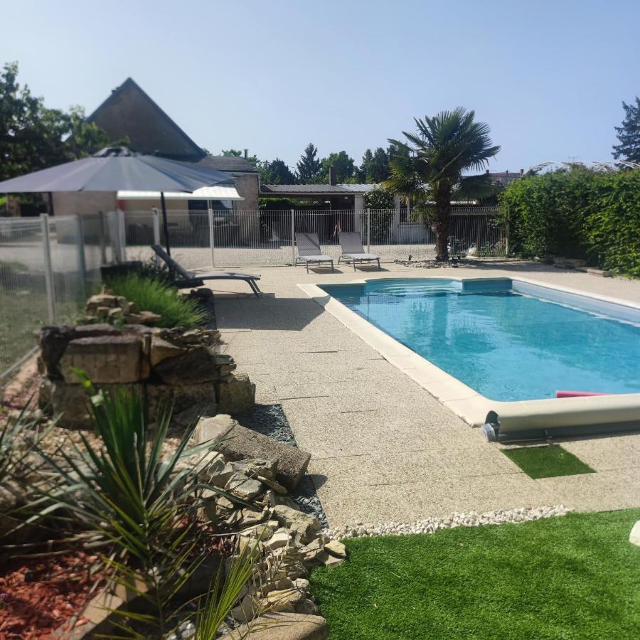 Naturel : Studio Calme Et Agreable Les Bordes Εξωτερικό φωτογραφία