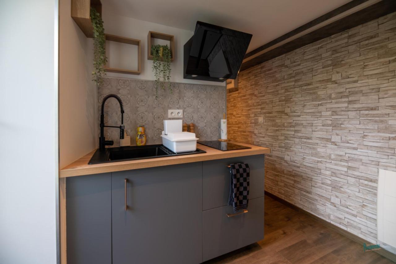 Naturel : Studio Calme Et Agreable Les Bordes Εξωτερικό φωτογραφία